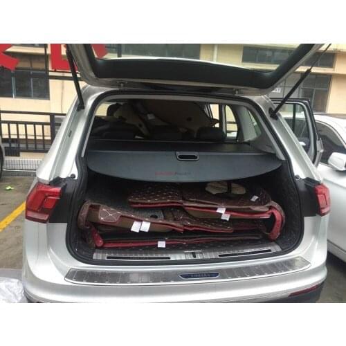 Aluminium alloy + Fabric Rear Trunk Security Shield Cargo Cover For Volkswagen VW NEW Tiguan 2016 2017 2018 (Black, beige)