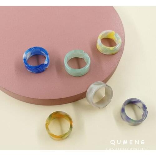QUMENG 2021 New Trendy Korean Colorful Simple C-shaped Circle Adjustable Acetate Acrylic Rings for Women Vintage Jewelry