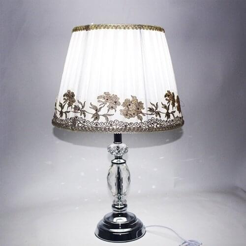 Modern European style fabric crystal desk lights vintage E27 LED 220V Table Lamp for Reading bedside home living room office bar
