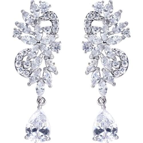 Bettyue New Arrival Charming Flower Appearance AAA Zircon Earring For Female Fascinating Jewelry Three Color Choice In Banquet
