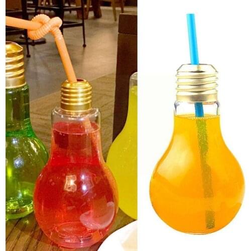 200/300/400/500ml Plastic Bulb Drinks Cup Cute Fashion Portable Milk Bottle Bulb Shape Juice Kettle Bulb Water Light Q6J0