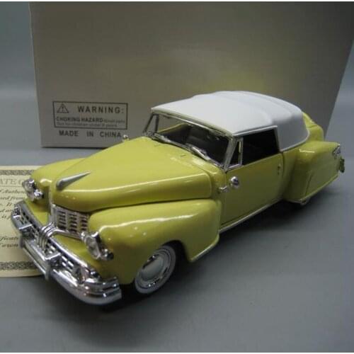 1/32 Scale simulation Diecast metal alloy vintage Chevroletz Bel Air vehicle car model Kids toy Show children gift Collections