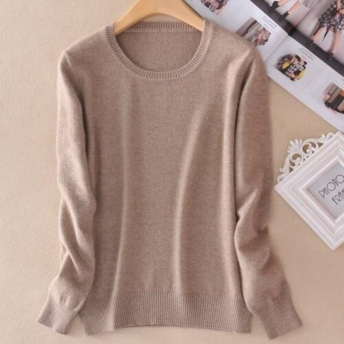 2017 NEW European Womens Sweater High Quality Pure Color Autumn Spring Fashion Outwear Pullovers Knitted lady Cashmere Sweater