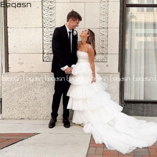 Tulle Beach Wedding Dresses Long Tiered Spaghetti Strap Court Train A-Line Boho Bride Dresses Open Back Wedding Gowns