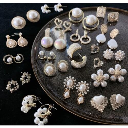 Besimpol Elegant Shell Pearl 925 Silver Stud Earrings Korean Vintage Party Heart Earrings For Women Wedding Fashion Fine Jewelry