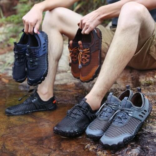Water Sneakers Men Non Slip Hiking Climbing Aqua Shoes Beach Barefoot Upstream Shoes Seaside Footwear Male Outdoor Swim Shoes