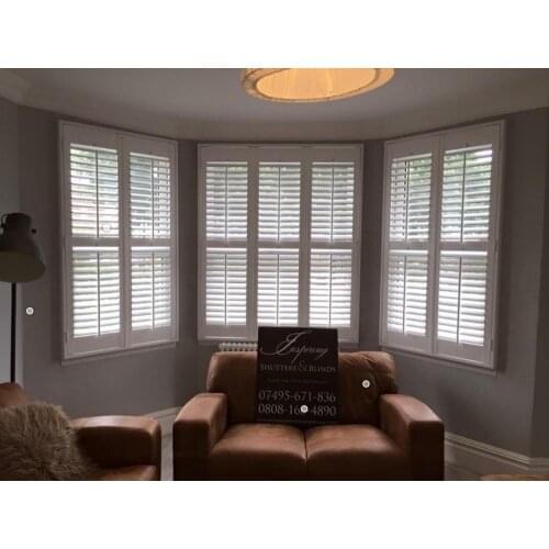 Interior solid timber wood window shutters wood Plantation Shutter with fashionable