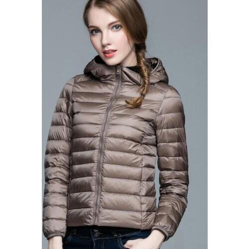 Women Down Jacket Hooded 90% White Duck Down Warm Overcoat Solid Portable Outerwear Plus Size Ultra Light Down Coat Winter sf026