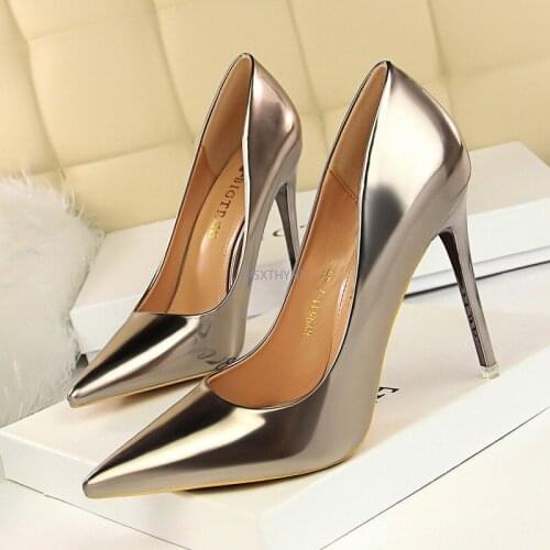 2021 Fashion Women Patent Leather 7.5cm High Heels Lady Pointe Toe Gold Silver Heels Pumps Female Wedding Bridal Shoes Plus Size