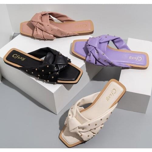 2021 summer new rivets woven slippers womens fashion casual home Cross flat for outdoors womens sandals slider