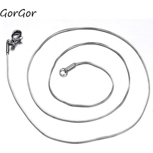 GorGor Necklace Unisex Stainless Steel Clavicle Chain and Round Snake Chain Different Length Meet Most People Hobby NC-102