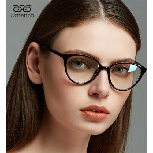 Umanco Fashion Cat Eye Flat Mirror Glasses for Women Students Optical Myopia Glasses Frame Personality Design Photo Eyewear