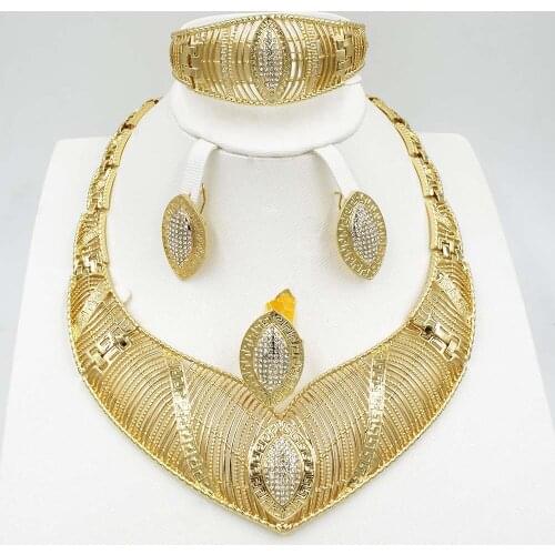2020 New Fashion Dubai Whtie Jewelry Sets Elegant line Crystal Costume Jewelry Sets Nigerian African Beads Design