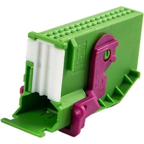 32 Pin Way Automotive Connector For Audi VW Seat Skoda Instrument Dashboard Socket Plug