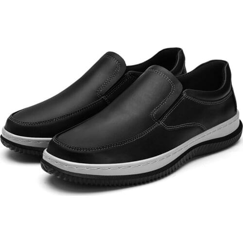 Loose Mens Shoes Leather Breathable Loafers Comfortable Men Casual Shoes Slip-on Walking Driving Shoes Zapatillas De Deporte