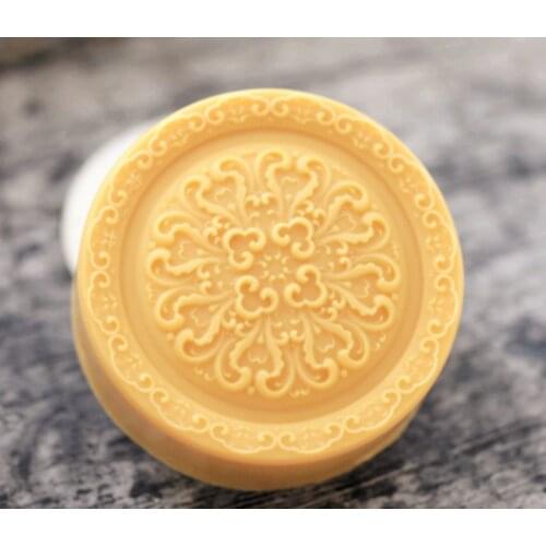 Wholesale!!!1pcs Small Lace Round Shaped (C506) Handmade Soap Mold Crafts DIY Silicone Mould