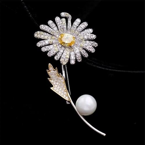 Elegant Zircon Sunflower Brooches Pins With Pearl For Women Coat Sweater Happyiness Brooch Jewelry Accessories