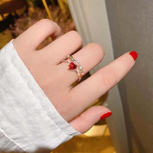 Red Crystal Heart Flower Rings for Women Korean Style Trendy Plum Blossom Ring Small Daisy Flower Rings Party Couple Rings