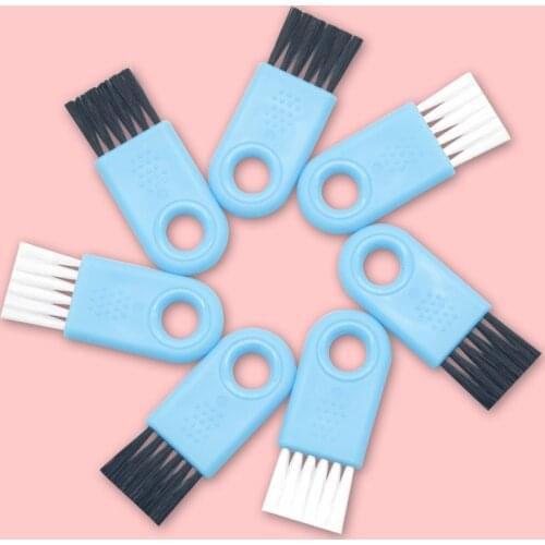 Multi Functional Razor Blades Cleaning Tool Portable Small Brushes Keyboard Cleaning Brush Car Seat Home Appliances Brush