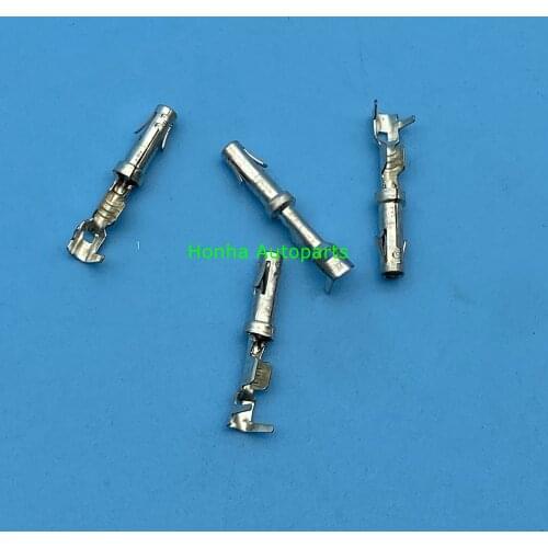 420 973 716 A4LQ5A6LA7 7-speed 8-speed dual clutch 0B5 transmission gearbox body plug connector 420973716