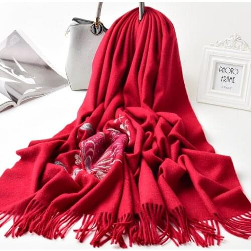 Winter Women Wool Scarf Warm Shawls Wraps Red Scarves Ladies Bride Wedding Foulard Tassels Solid Butterfly Embroidery Pashmina