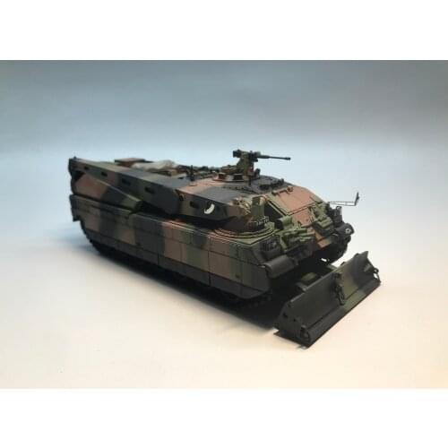 1 / 48 French Rescue Crane Military Resin Tank Model Leclerc DCL