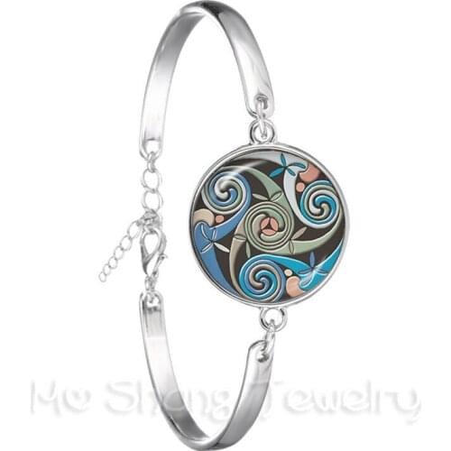 Triple Moon Goddess Wicca Pentagram Magic Amulet Talisman Girls Women Chain Bracelet Tibetan Trendy Jewelry Gift For Family