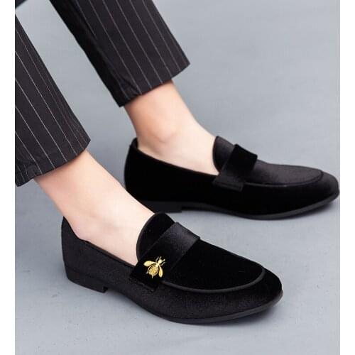 Men Loafers shoes 2020 Autumn Fashion Bee Moccasins Footwear Suede Slip-On Brand Mens Men Leisure Walking Mens Casual Shoes