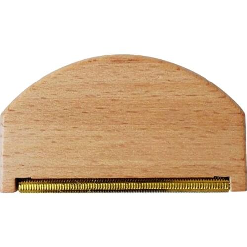 2021 Portable Wood Hair Removal Comb Cashmere Pilling Remover Cloths Sweater Lint Remover Shaver Comb Household Cleaning Tool