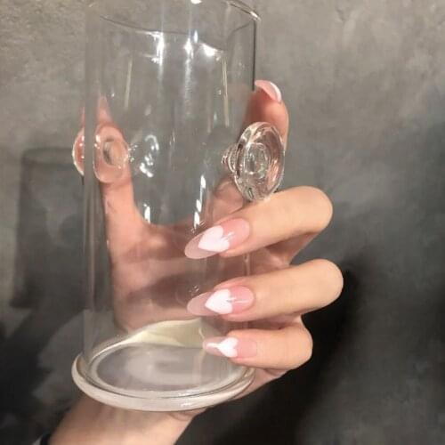 24pcs/Set Pretty Pink Fake Nails Middle Long Round White Heart Decals False Nails with Glue Beauty Bride Wedding Nail Art Tips