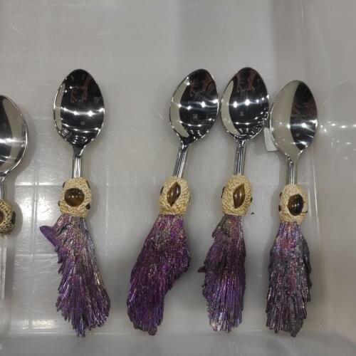 1pcs natural crystal tourmaline Long Handled Stainless Steel fork Spoon Cheese triangle Cheese shovel For Picnic Kitchen Accesso