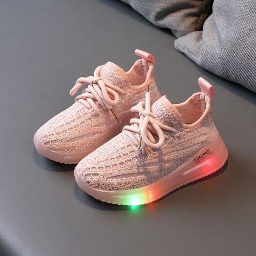 Kids Glowing Sneakers Boys Mesh Breathable Sneakers Sandale Led Light Up Sneakers Children Anti-Slippery Soft Lightweight Shoes