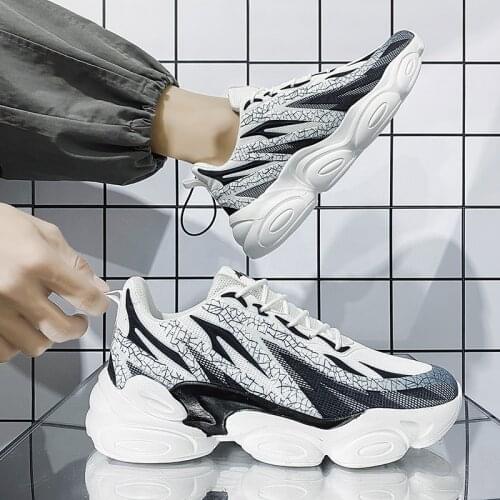 New 2021 Men Running Shoes Breathable Outdoor Sports Shoes Lightweight Sneakers for Women Comfortable Athletic Training Footwear