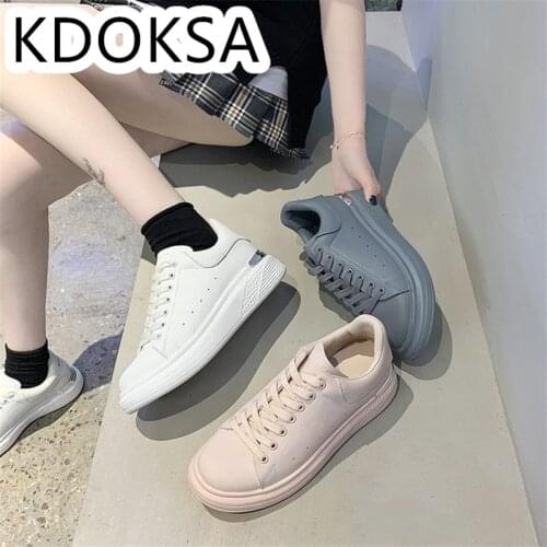Spring 2021 new versatile McQueen small white shoes women breathable student board shoes women platform platform shoes women tre