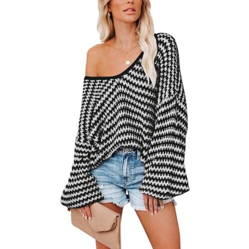 Women Loose Style Knitwear U-shaped Collar Balloon Sleeve Stripe Pattern Tops Black/ Khaki/ Army green