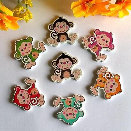 50pcs/lot 28x29mm Random Mixed Multicolor Monkey 2 Holes Wooden buttons Sewing decorative Buttons Beads Scrapbooking