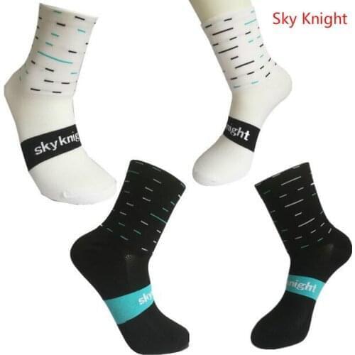 Unisex Professional Comfortable Socks Breathable Road Bicycle Socks 2 Colors