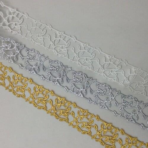 5 yards Leaf Hollow Polyester Embossed Ribbon DIY Cake Box Gift Bouquet Packaging Ribbons Craft Hair Bow Clothing Accessori