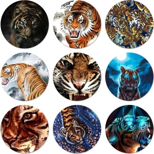 Lion tiger Icons Pins Badge Decoration Brooches Metal Badges For Backpack Decoration