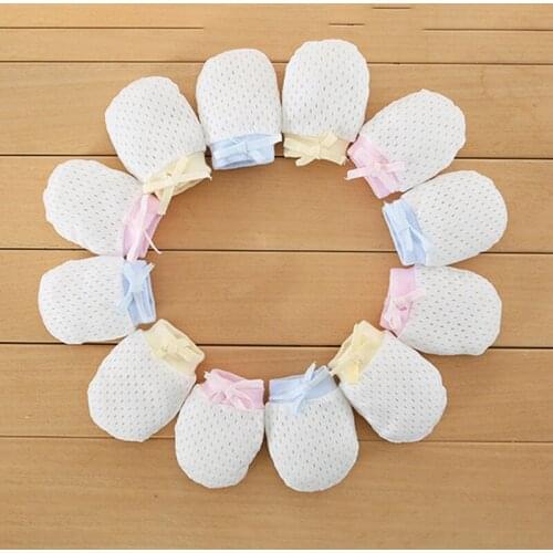 1 Pair Baby Anti-scratch Gloves Adjustable Drawstring Anti-scratch Face Newborn Baby Gloves Baby Protection Accessories