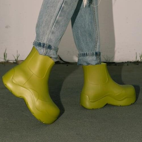Women Modern Fashion Design Boots Waterproof Solid EVA Rainy Boot Platform Flat Non Chunky Heel Sole Ladies Sexy Shoes Whosale