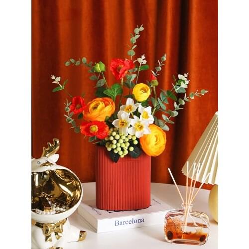 Nordic Creative Morandi Ceramic Vase Line Sculpture Vases Living room Dried Flower Arrangement Container Home Decoration