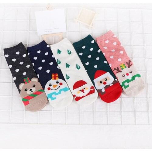 Fashion New Christmas Santa Claus Socks Women Cotton Short Elk Winter Socks Cartoon Deer Snow Man Cute Socks New Year Gift
