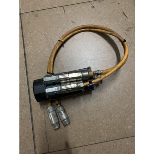 AKM31H-ASSS2-02 servo motor , used one , 85% appearance new , test goods , free shipping