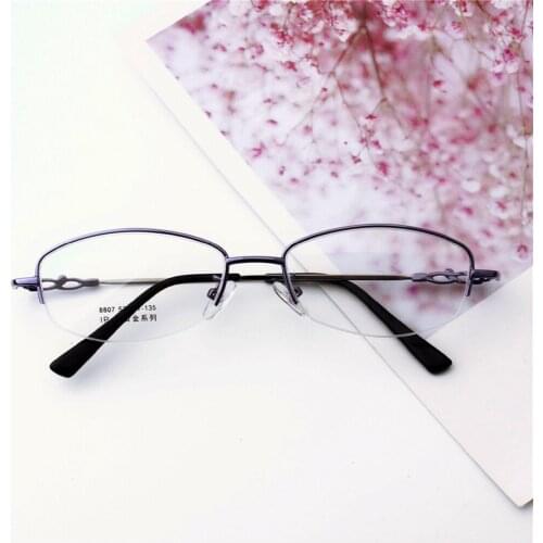 Fashion Halfrim Titanium Frame Blu Light Blocking Memory Temples Reading Glasses for Ladies Women+1 +1.5 +2 +2.5 +3 +3.5 +4