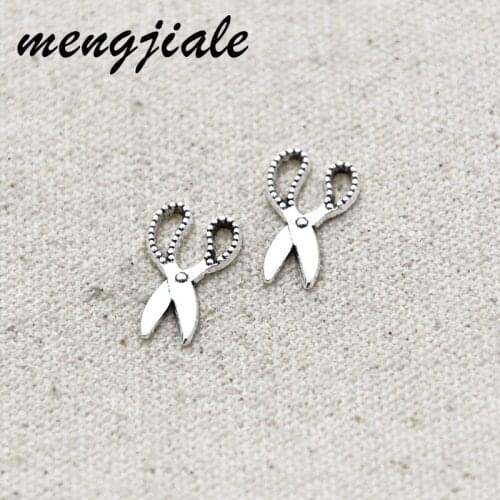 MENGJIALE 100pcs Small Sewing Scissors Charms Antique Silver Color Small Sewing Scissors Charms Sewing Scissors Charms 19x11mm