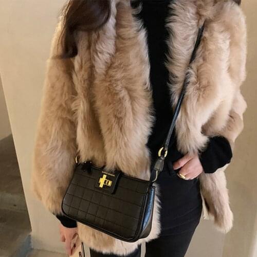 Pearl chain armpit bag female 2021 spring and summer new trendy casual temperament single shoulder bag simple messenger bag