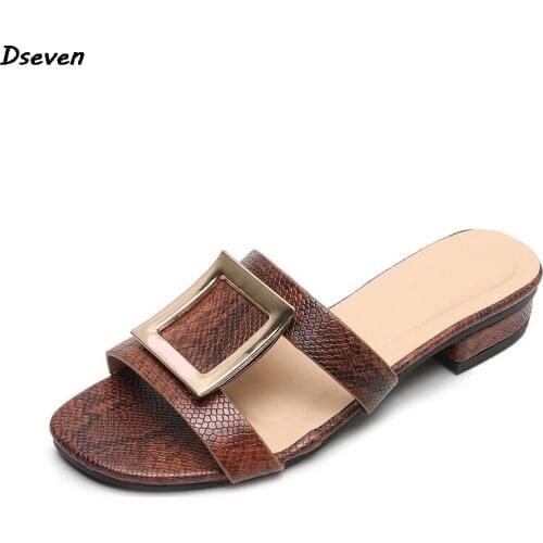 Summer New Style Serpentine Ladies Slippers Low-heeled Outside Metal Square Buckle Hollow Flip Flops Casual Women Sandals