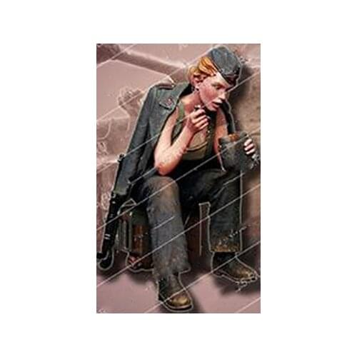 New Unassembled 1/16 120mm modern TANK GIRL sit and eat Resin Kit DIY Toys Unpainted resin model