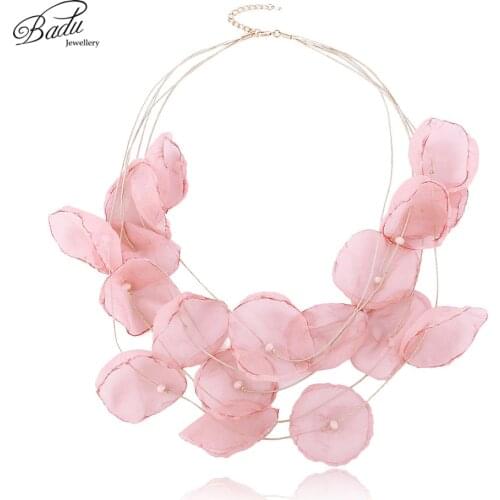Badu Bohemian Pink Yarn Flower Necklaces for Women Elegance Elegance Jewelry Gift for Girls Holiday Necklaces Jewelry